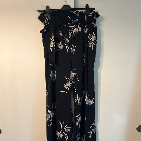 Paper bag waist floral dress pants - Picture 1 of 5